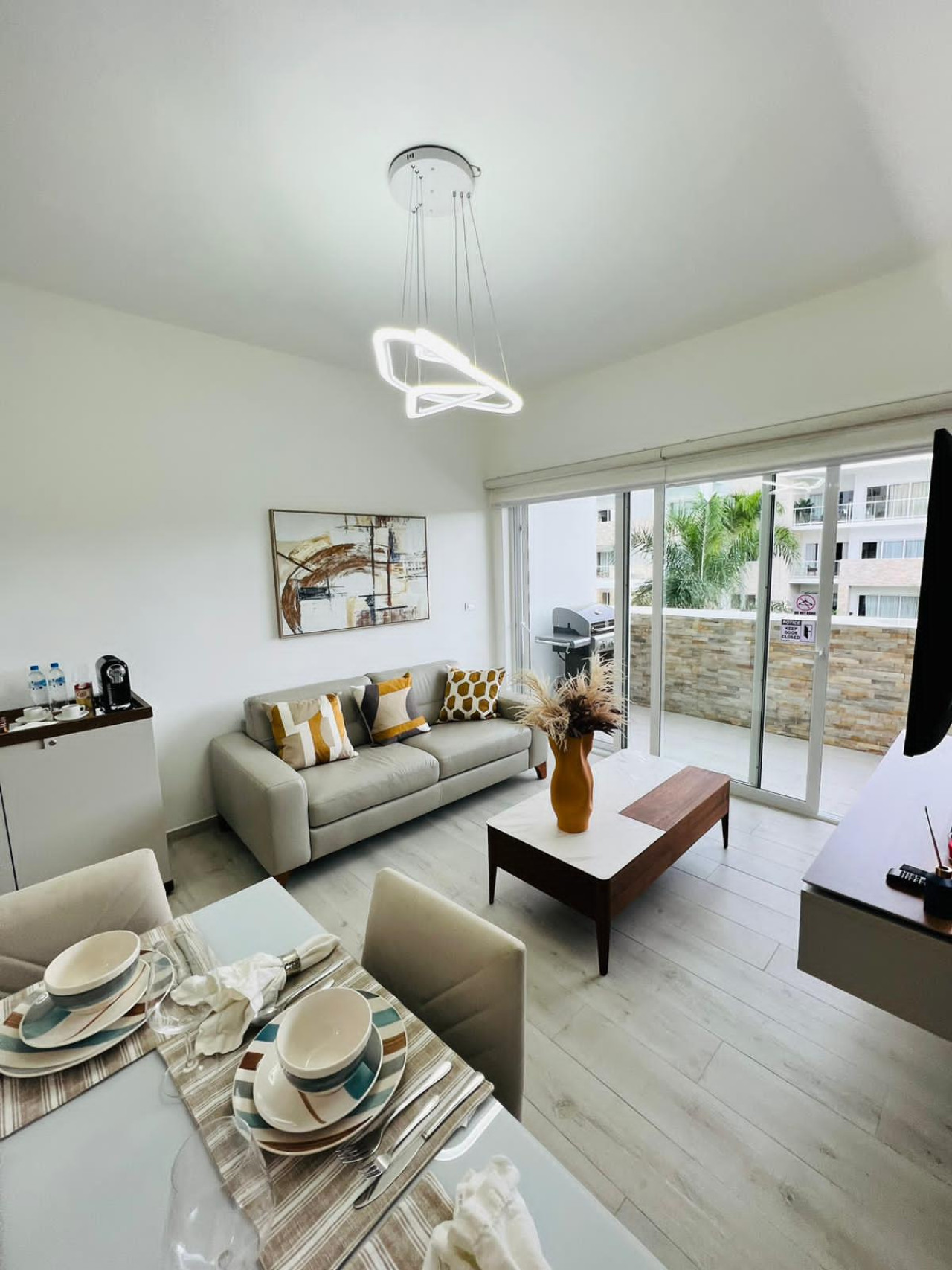 APARTMENT ON THE BEACH photo 1